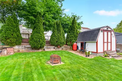 445 Lexington Dr, Hempfield Township, PA 15601 - Photo 11