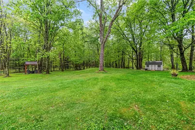 952 Bush, Loyalhanna, PA 15681 - Photo 21