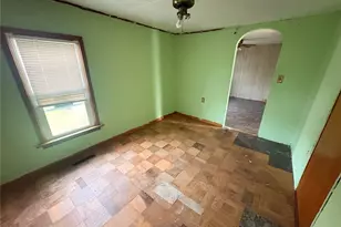 19 Saul Ave, Greenville Boro, PA 16125 - Photo 3