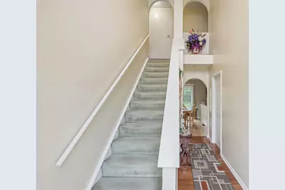 301 Holly Ridge Drive, Pittsburgh, PA 15116 - Photo 3