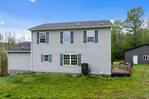 574 Browns Creek Rd, Washingtn-Ruff Creek, PA 15364 - Photo 11