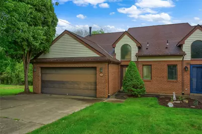 112 Trolley Court, Pittsburgh, PA 15237 - Photo 3