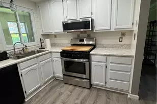 4432 Laurel Oak Dr, Hampton, PA 15101 - Photo 3
