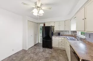 119 Planet Way, Robinson Twp, PA 15136 - Photo 9