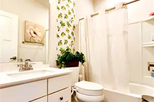 203 Foxtail Cir, Kennedy Township, PA 15108 - Photo 25