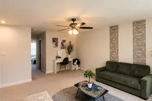 203 Foxtail Cir, Kennedy Township, PA 15108 - Photo 31