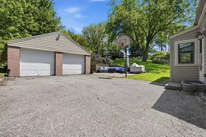 9 Speer Dr, Kennedy Township, PA 15108 - Photo 31