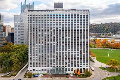 320 Fort Duquesne Blvd #4G, Pittsburgh, PA 15222 - Photo 1