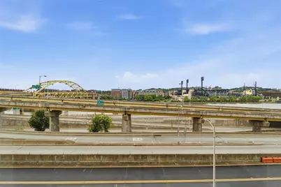 320 Fort Duquesne Blvd #4G, Pittsburgh, PA 15222 - Photo 11