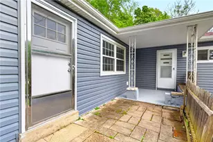 2925 Sebolt Rd, South Park, PA 15129 - Photo 35