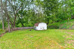 2925 Sebolt Rd, South Park, PA 15129 - Photo 33
