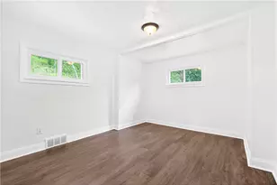 2925 Sebolt Rd, South Park, PA 15129 - Photo 19