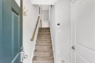 1503 Pointe View Dr, Adams Township, PA 16046 - Photo 7