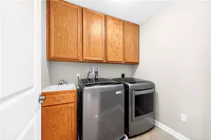 2942 Cross Creek Ct, Hampton, PA 15044 - Photo 29