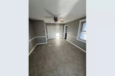 640 W 7th Avenue, West Homestead, PA 15120 - Photo 17