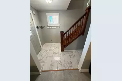 640 W 7th Avenue, West Homestead, PA 15120 - Photo 3