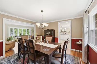 102 Evandale Dr, Green Tree, PA 15220 - Photo 15