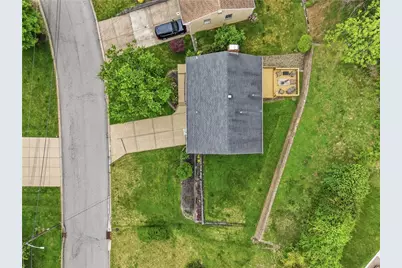 102 Evandale Dr, Green Tree, PA 15220 - Photo 43