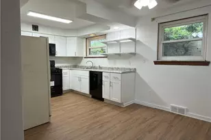 3474 Webster Ave, Schenley Heights, PA 15219 - Photo 13