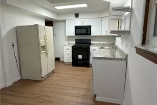 3474 Webster Ave, Schenley Heights, PA 15219 - Photo 11