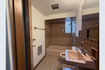 3474 Webster Ave, Schenley Heights, PA 15219 - Photo 15