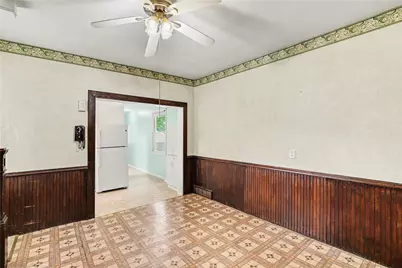305 Hickman St, Bridgeville, PA 15017 - Photo 9