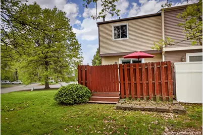 400 Redrome Circle E, Bridgeville, PA 15017 - Photo 27