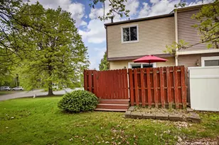 400 Redrome Cir E, Bridgeville, PA 15017 - Photo 27