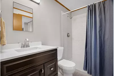 400 Redrome Circle E, Bridgeville, PA 15017 - Photo 21