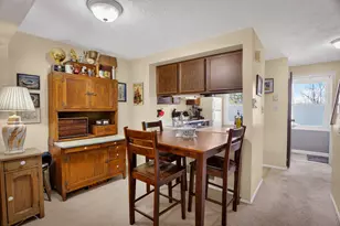 400 Redrome Cir E, Bridgeville, PA 15017 - Photo 11