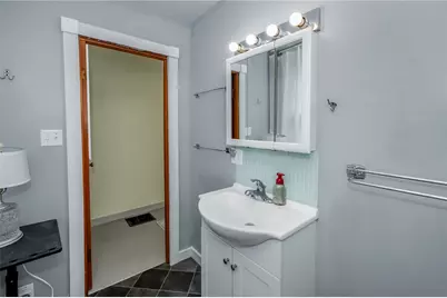 400 1/2 Jackson Ave, Vandergrift, PA 15690 - Photo 15