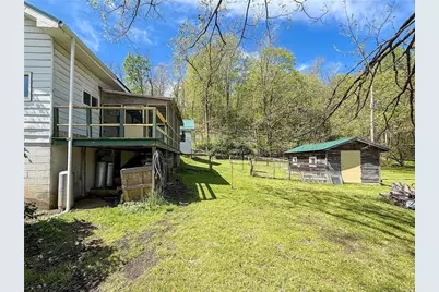 21199 Shore Dr, West Mead Twp, PA 16335 - Photo 9