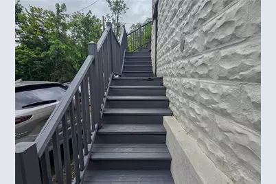 858 Monteiro, Pittsburgh, PA 15217 - Photo 5