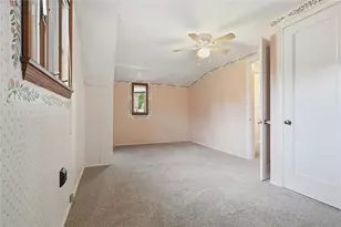 336 Logan Rd, Bethel Park, PA 15102 - Photo 15