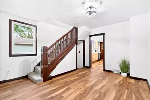 701 Locust St, Hempfield Township, PA 15601 - Photo 5