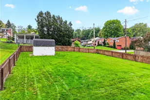 701 Locust St, Hempfield Township, PA 15601 - Photo 3