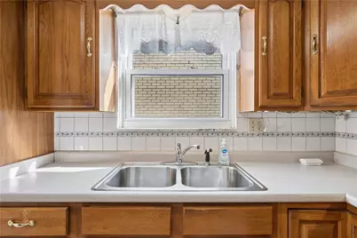 2710 Race St, Pittsburgh, PA 15235 - Photo 7