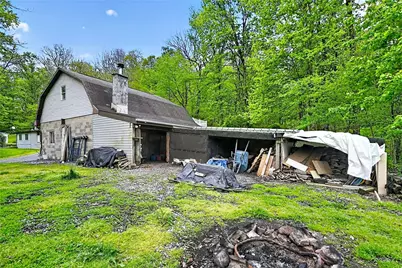 158 Renfrew Rd, Penn Township, PA 16053 - Photo 5