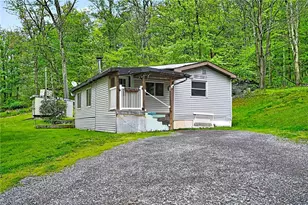 158 Renfrew Rd, Penn Township, PA 16053 - Photo 1