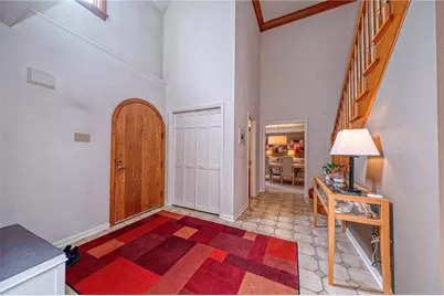 114 Northbrook Dr, Pine Township, PA 15044 - Photo 3