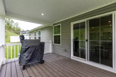 134 Olivia Dr, Center Township, PA 15061 - Photo 29