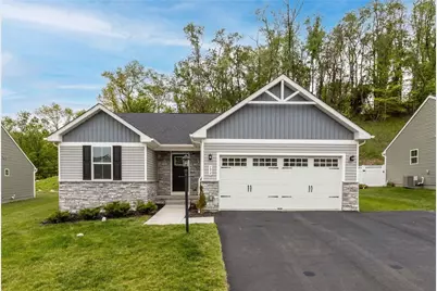 134 Olivia Dr, Center Township, PA 15061 - Photo 3