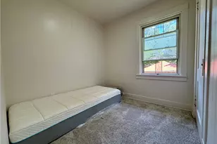 2613 Tilbury Ave, Pittsburgh, PA 15217 - Photo 11