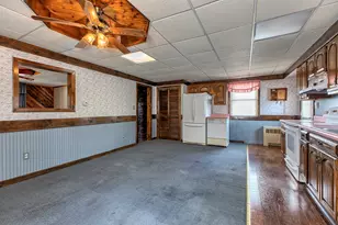 213 Chestnut St, Latrobe, PA 15650 - Photo 21