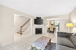 1818 Foxcroft Ln, Pittsburgh, PA 15101 - Photo 13