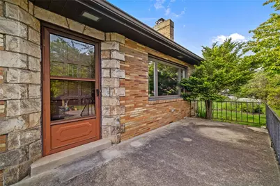 409 Sylvania Dr, Ross Twp, PA 15229 - Photo 3