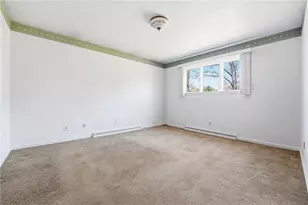 1908 Memorial Dr, Farrell, PA 16121 - Photo 19