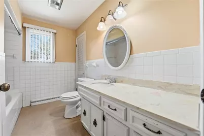 1908 Memorial Dr, Farrell, PA 16121 - Photo 21