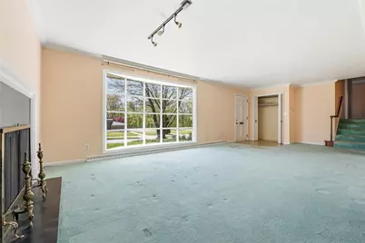 1908 Memorial Dr, Farrell, PA 16121 - Photo 15