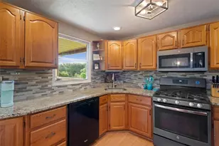 3103 Piney Bluff Dr, South Park, PA 15129 - Photo 11
